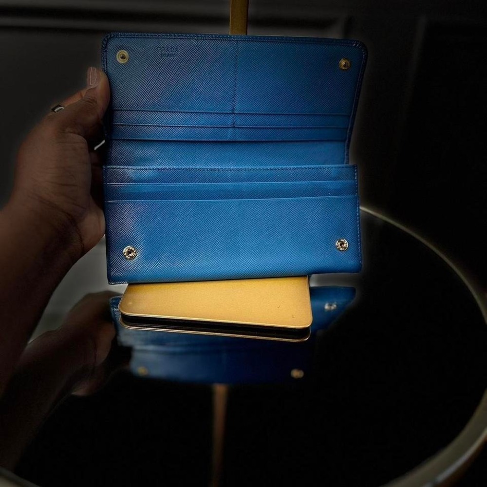 Blue Prada Wallet - Picture 5 of 6